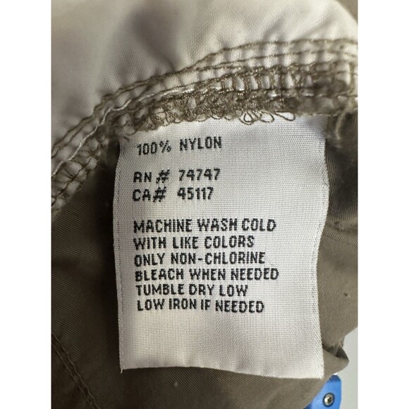 World Wide Sportsman Convertible Utility Pants 10 Hiking Outdoors trail fishing - Picture 14 of 14